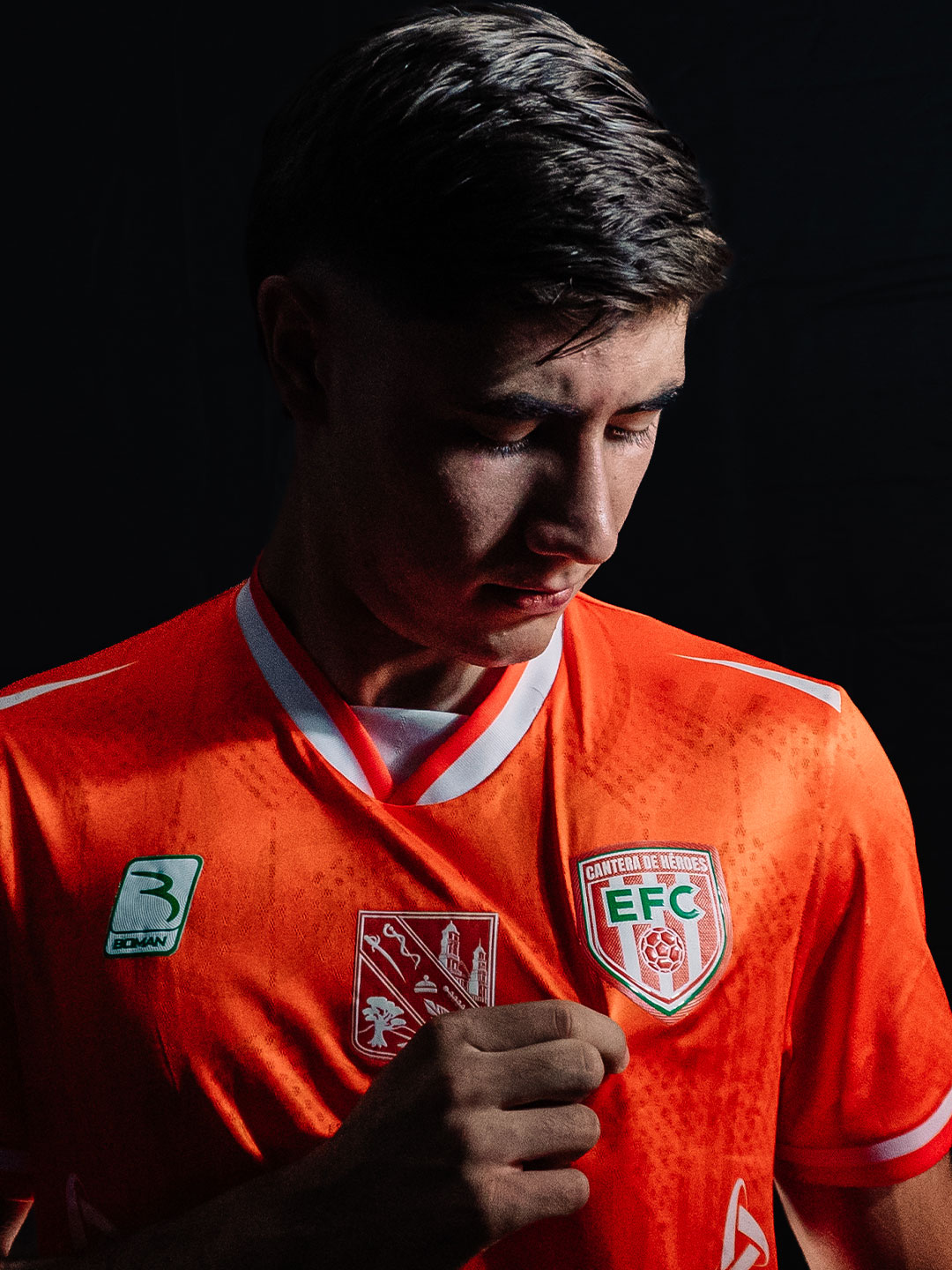 Jugadores de Envigado FC en acción